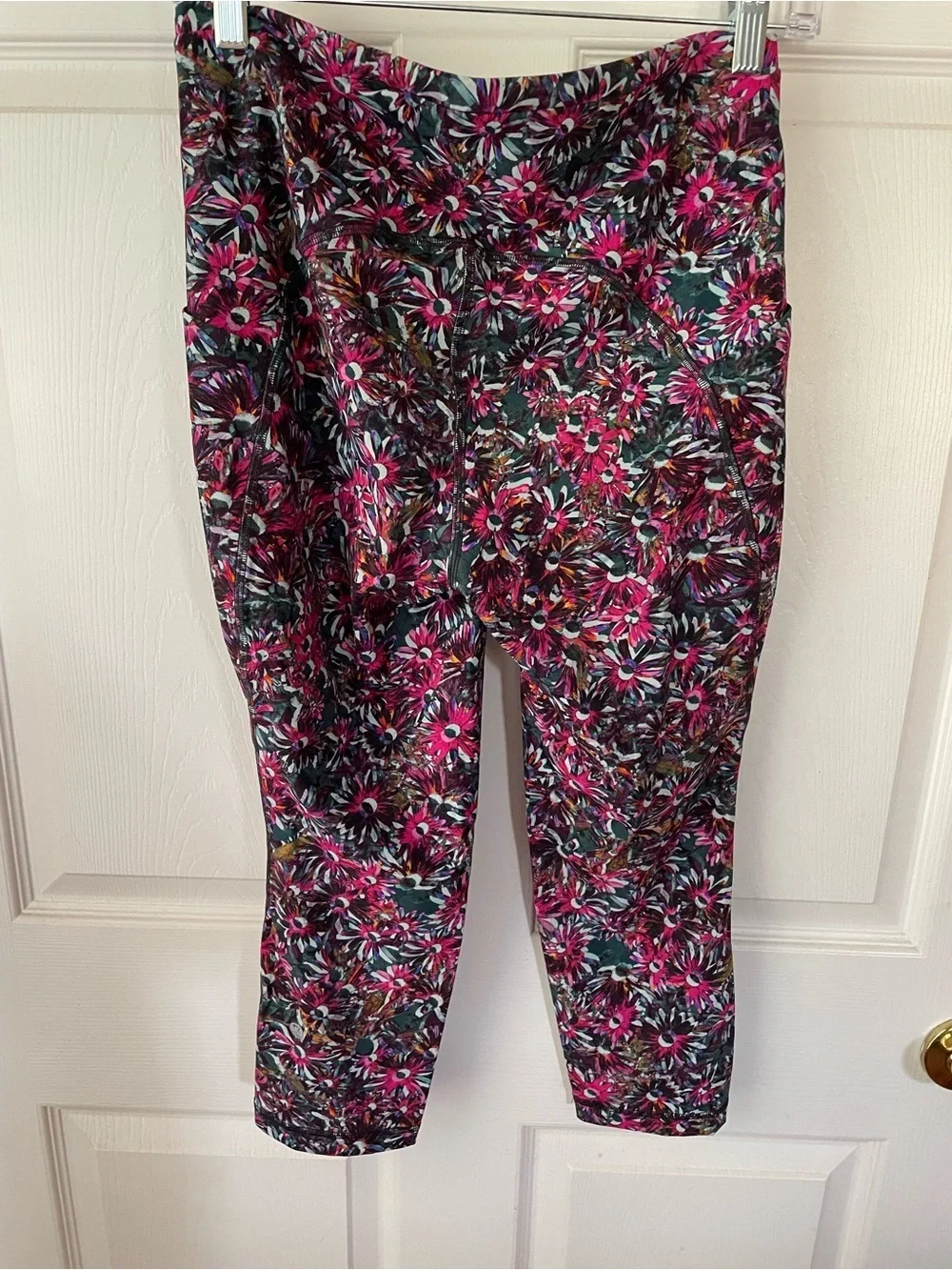lululemon athletica Floral Print Leggings in Pink, Green, Black